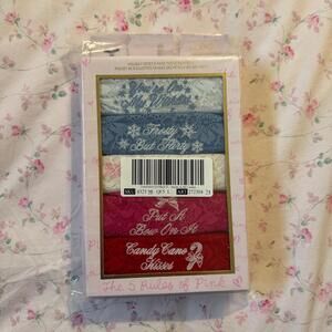 LoveShackFancy×PINK Holiday Notes 5-Pack Thong Panties [COPY]